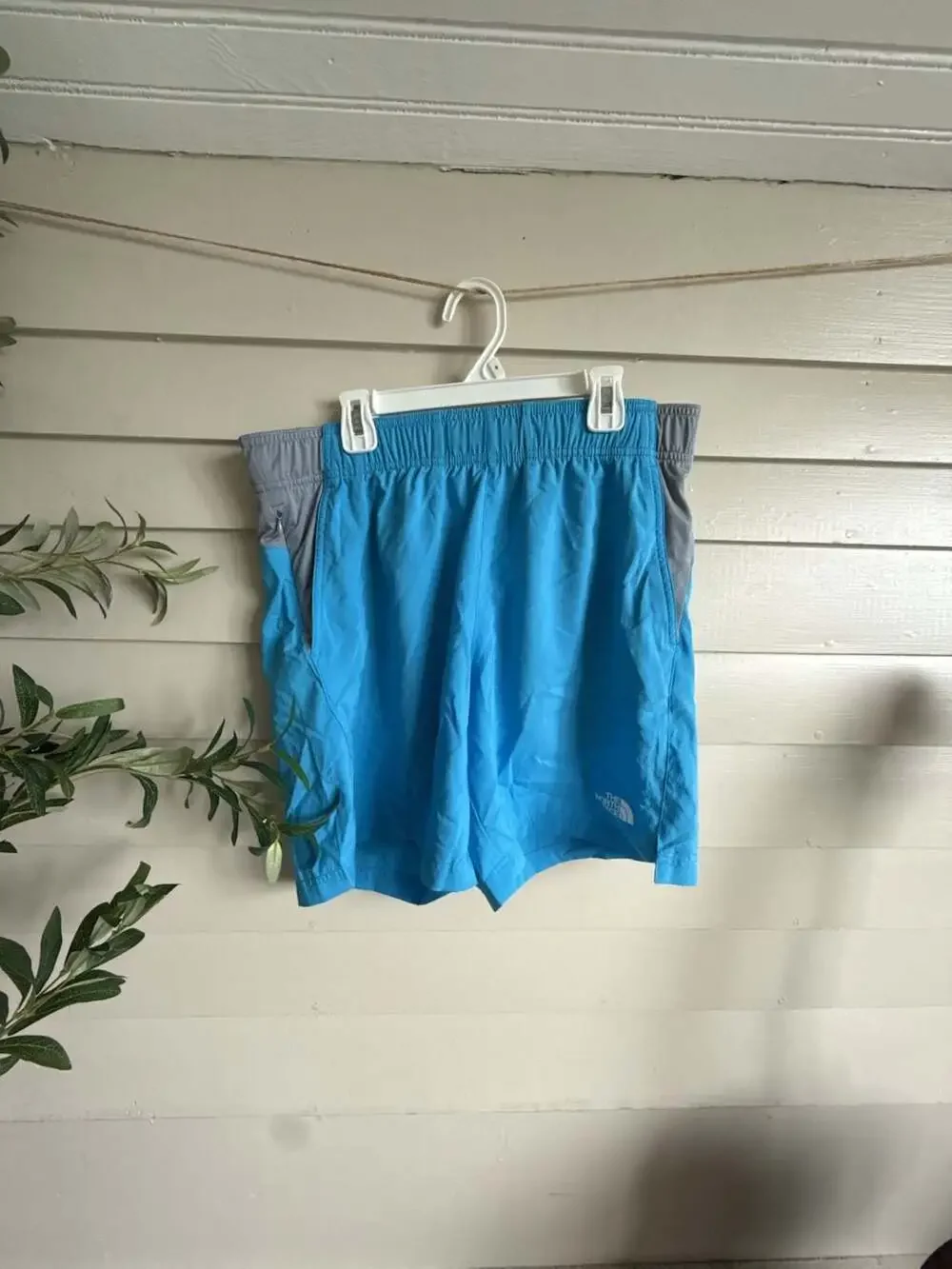 The North Face Men's 24/7 Athletic Shorts Blue